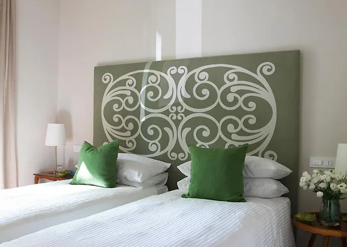 Santa Monica Townhouse Rome